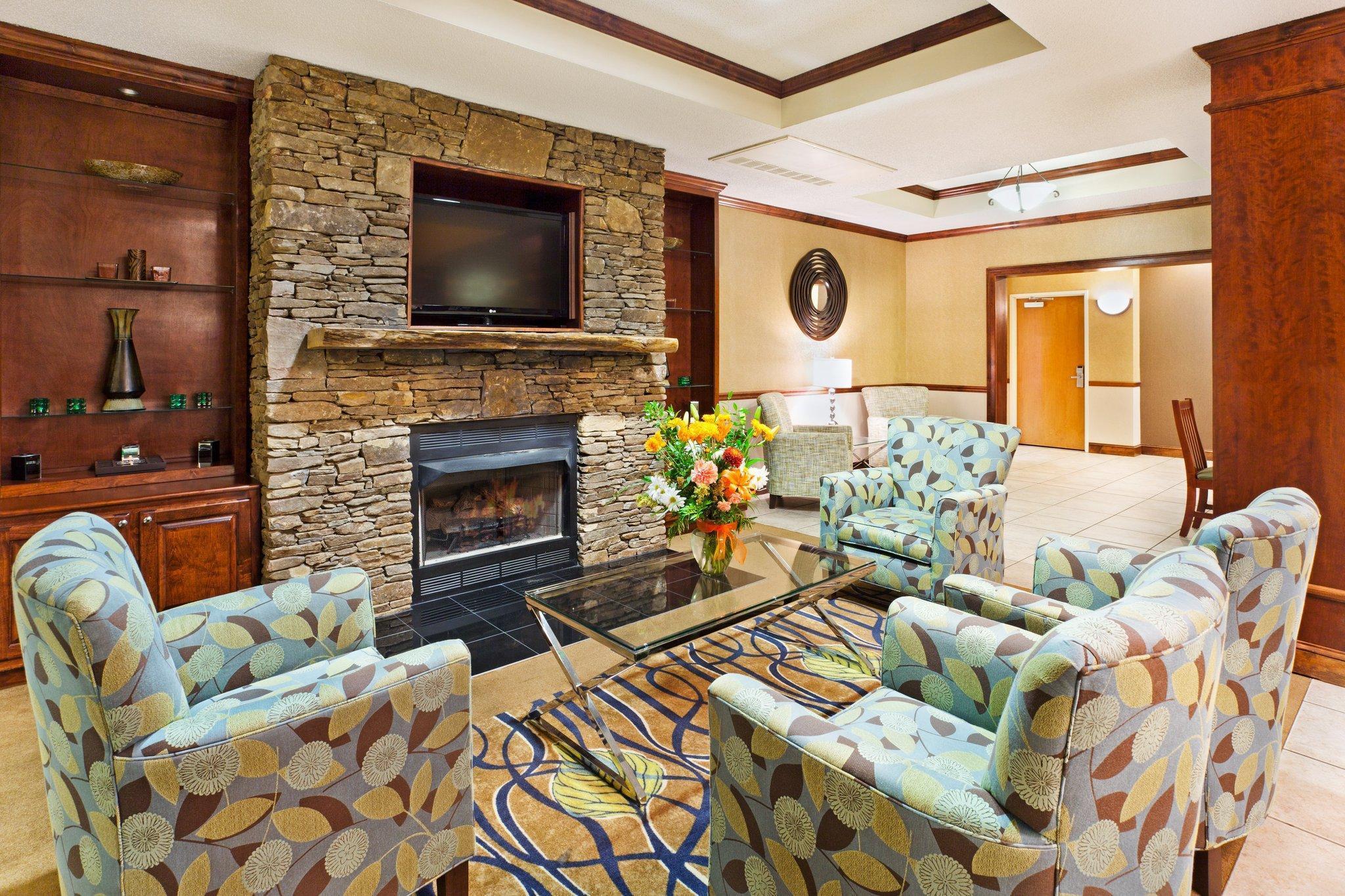 Holiday Inn Express & Suites Sylva / Dillsboro By Ihg Εξωτερικό φωτογραφία