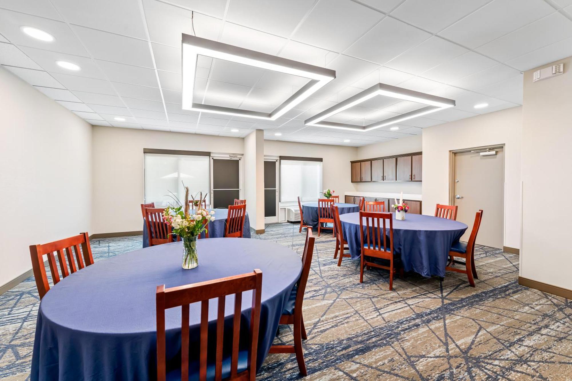 Holiday Inn Express & Suites Sylva / Dillsboro By Ihg Εξωτερικό φωτογραφία
